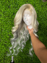 Load image into Gallery viewer, 5x5 613 Closure Wig
